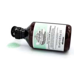 Davines Detoxifying Scrub Shampoo 250ml - 5