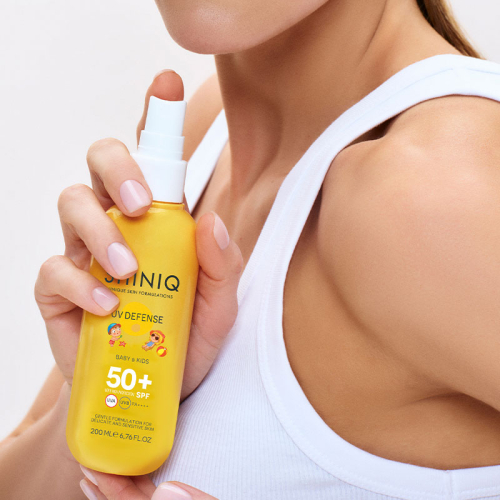 Shiniq UV Defense Bebek ve Çocuklar için Güneş Koruyucu Vücut Spreyi SPF 50+ 200 ml - 2